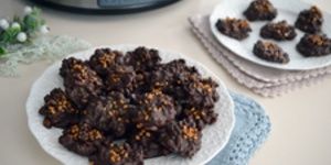 Rețetă bomboane cu ciocolată și alune la slow cookerul Crock-pot 5.6L Digital TimeSelect by Rețete Papa Bun
