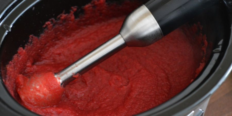 Rețetă supă cremă de sfeclă roșie la Slow Cookerul Crock-pot 5.6L Digital TimeSelect by Rețete Papa Bun