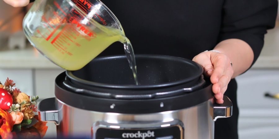 Rețetă mâncare de linte cu afumătură la Multicookerul Crock-pot Turbo Express by Teos Kitchen
