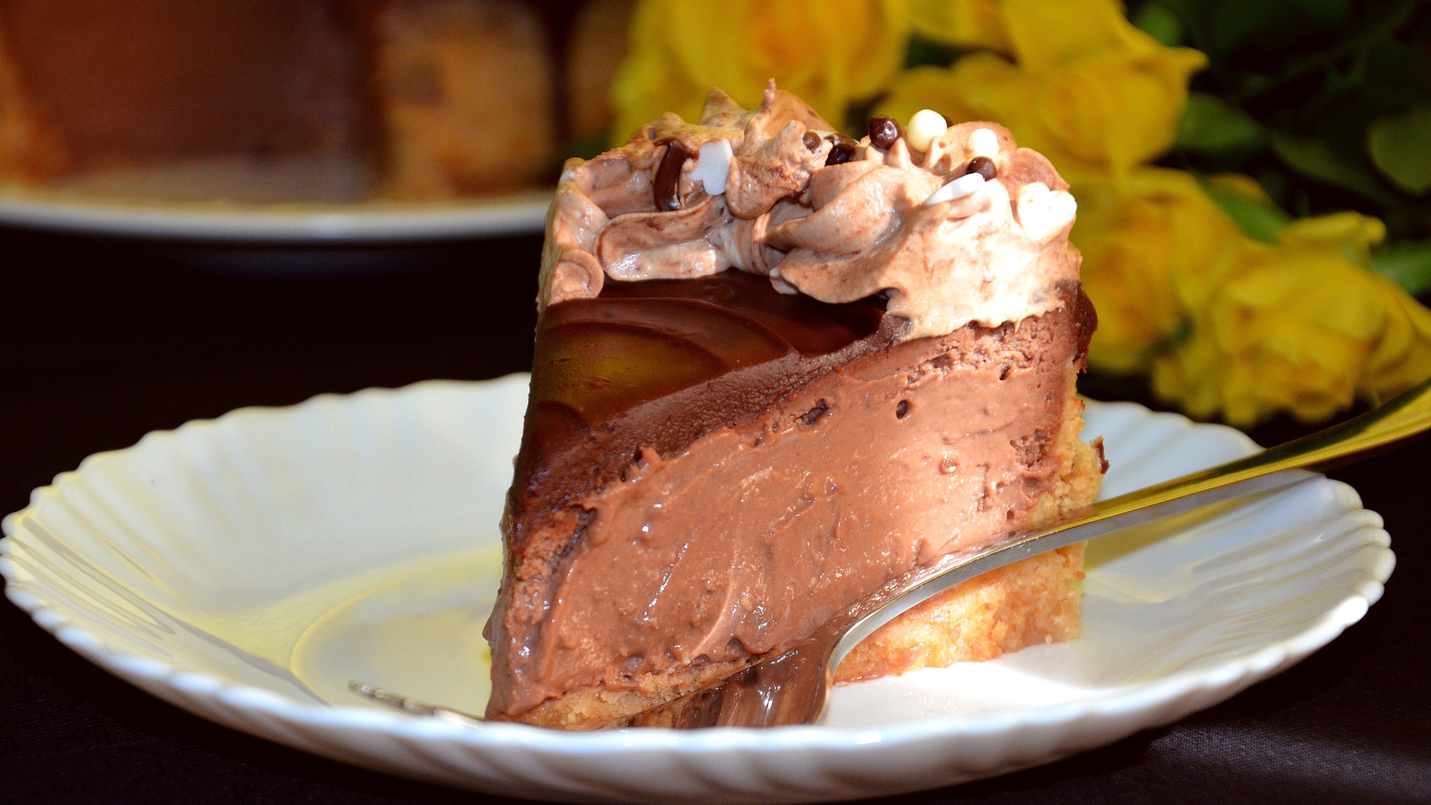 Reteta Cheesecake cu ciocolata by Bucate, vorbe si arome