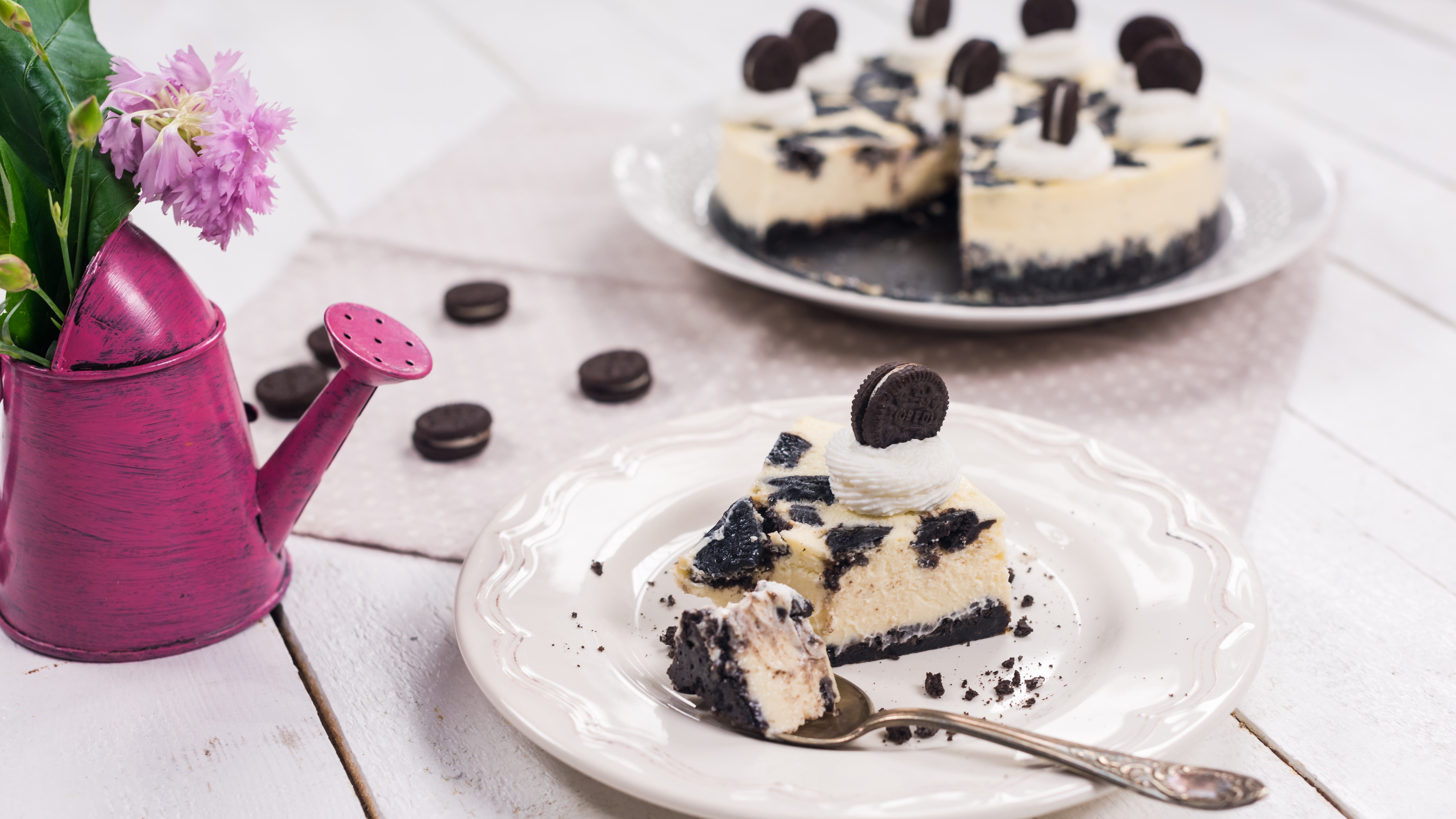 Reteta Cheesecake cu biscuiti Oreo