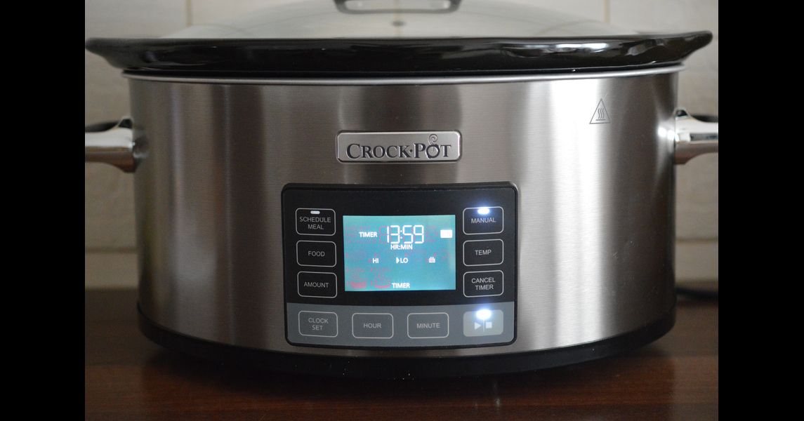 Stock de pui la slow cooker CrockPot 5.6L TimeSelect by Rețete Papa