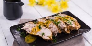 Reteta Piept de curcan cu sos de legume