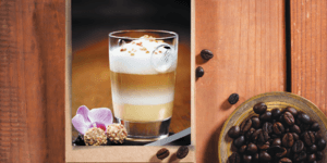Rețetă Coffee Shooter: lichior de ouă și cappuccino cald