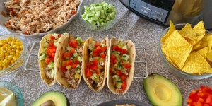 Rețetă tacos cu pui la slow cooker by Flavia Hirișcău
