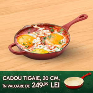 tigaie rosie de fonta cu oua ochiuri