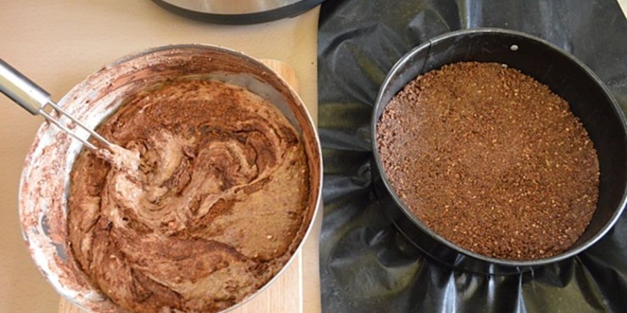 Reteta cheesecake de ciocolata la Multicooker Crock-Pot Express cu gatire sub presiune by Carte de Retete