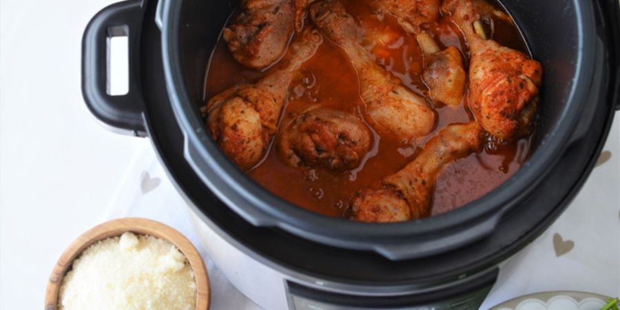 Rețetă pulpe de pui cu spanac la Multicooker Crock-pot Express cu gătire sub presiune by Teos Kitchen