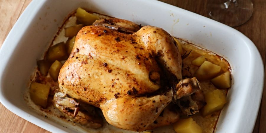 Rețetă pui ca la rotisor gătit la Slow Cooker Crock-pot 4.7L Digital by Lecturi și Arome