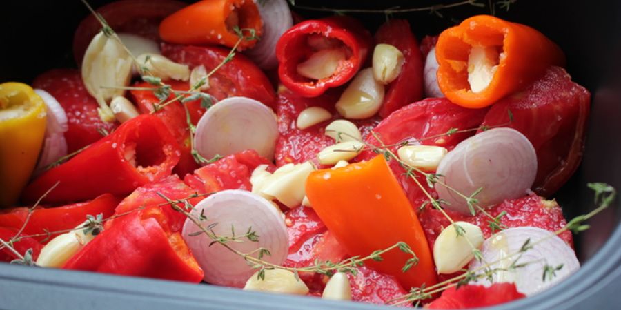 Rețetă pui cu roșii și usturoi la Multicooker 5in1 Digital 5.6L Crock-Pot by Lauras Sweets