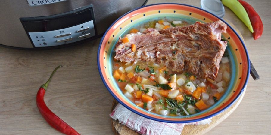 Rețetă ciorbă de afumatură la Slow Cooker 7.5L Digital Crock-Pot by Carte de rețete