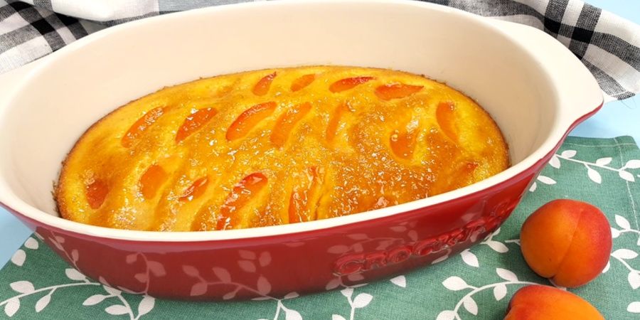 Rețetă prăjitură cu griș și caise la vasul pentru cuptor din ceramică 5.3L Crock-Pot by Rețetele Mihaelei