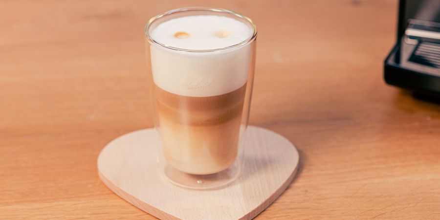 Cum prepari Caffe Latte la espressorul automat Avanza de la Melitta