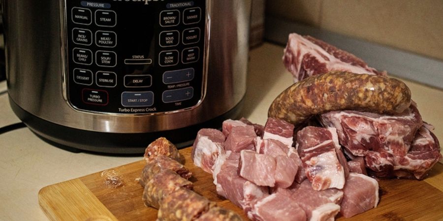 Rețetă tochitură moldovenească la Multicookerul Crock-pot Express Turbo by Dulciuri Fel de Fel