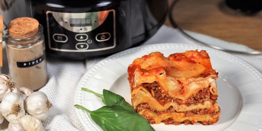 Rețetă lasagna la slowcooker Crock-pot 4.7L Digital by Teos Kitchen