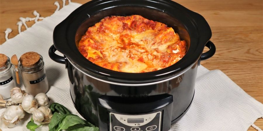 Rețetă lasagna la slowcooker Crock-pot 4.7L Digital by Teos Kitchen