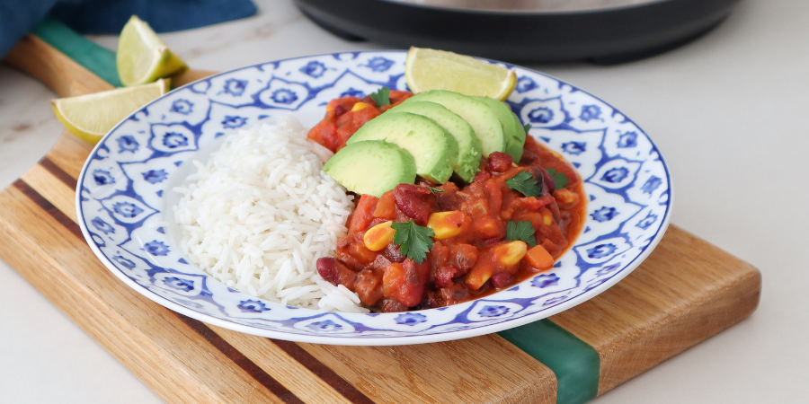 Rețetă de post Chilli fără carne la Multicooker Turbo Express Crock-pot by Taste Bazaar
