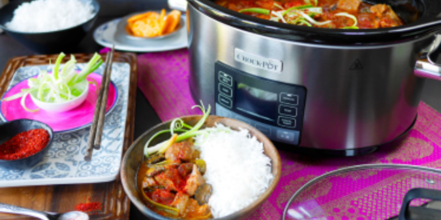 Rețetă tocană coreeană cu kimchi și porc (Kimchi Jjigae) la slowcooker 5,6L TimeSelect