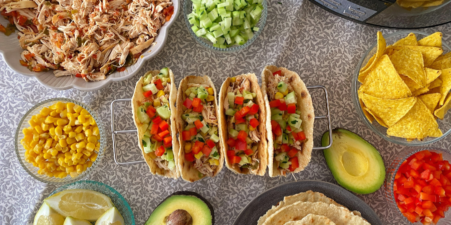 Rețetă tacos cu pui la slow cooker by Flavia Hirișcău