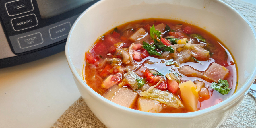 Rețetă borș cu sfecla rosie la slow cooker 5,6L TimeSelect by Alexandra Tudor